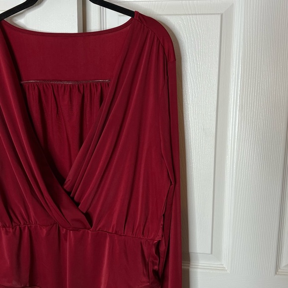 SHEIN Solid Surplice Neck Ruched Bodysuit - Picture 6 of 12